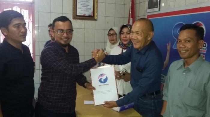 Pilkada 2020, Sosok Kaum Millenial Warnai Balon Bupati Labuhanbatu