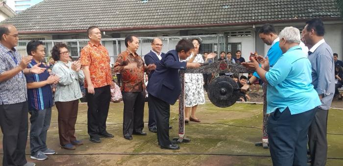 Rektor UHN Buka Rangkaian Kegiatan Dies Natalis ke -65