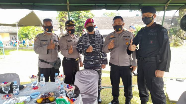 Batalyon A Pelopor Brimob Sumut Ikuti Bakti Sosial Donor Darah di Batalyon 8 Infantri Marinir Langkat