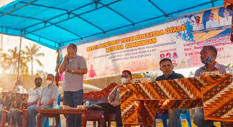 Walikota Sidimpuan Buka Turnamen Bola Voli PBVSI Cup 2021