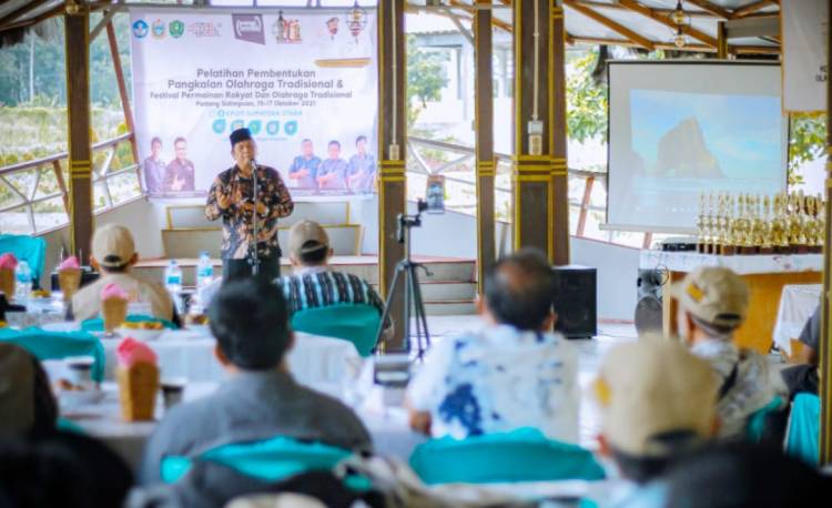 Walikota Sidimpuan Buka Pelatihan Pembentukan Pangkalan Olahraga Tradisional