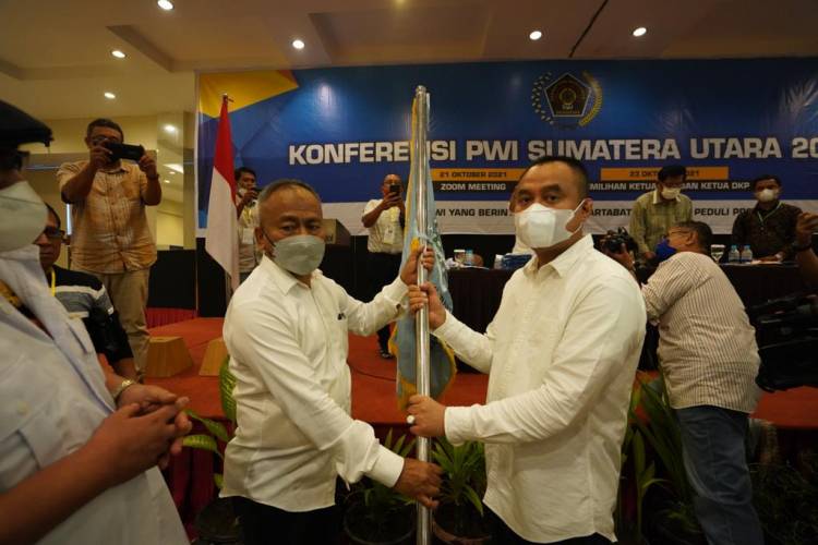 Farianda Putra Sinik Terpilih Menjadi Ketua PWI Sumut, Mhd Syahrir Ketua DKP
