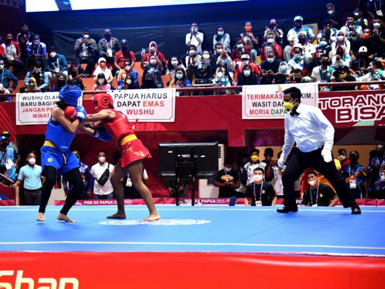 Presiden Jokowi Saksikan Pertandingan Wushu PON XX Papua