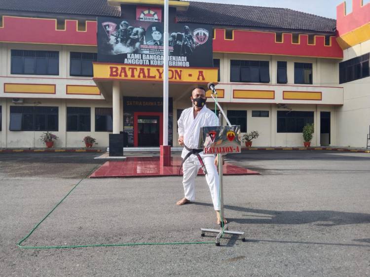 Tingkatkan Kemampuan, Batalyon A Pelopor Brimob Sumut Rutin Latihan Beladiri Polri