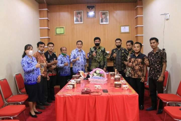 Khenoki Waruwu Terima Audiensi Pengurus Wilayah GTDI Nias Barat