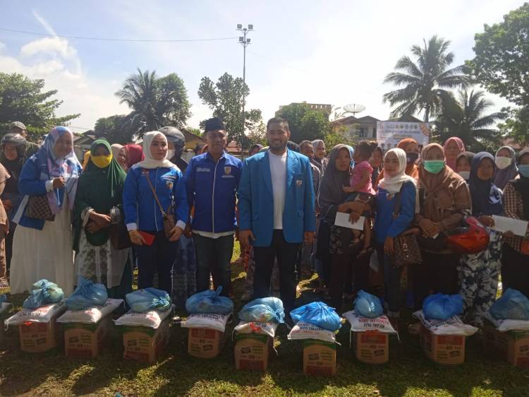 Hari Sumpah Pemuda, DPD KNPI Labuhanbatu Berikan Sembako dan Tali Asih Kepada Warga Kurang Mampu