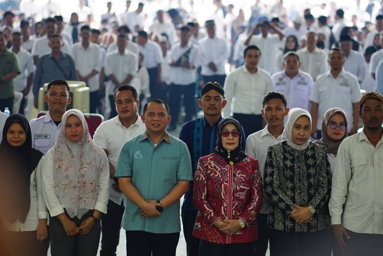 Bupati hadiri pelantikan dan pengukuhan Kader LPM Kelurahan/Desa se- Labuhanbatu