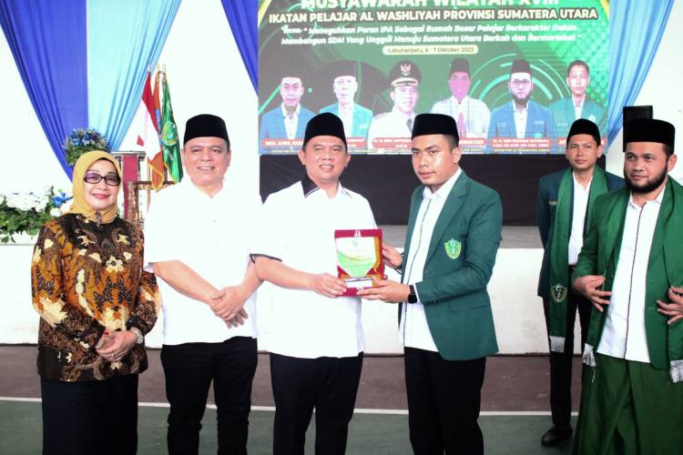 Bupati Labuhanbatu: "Selamat Muswil IPA ke-18"