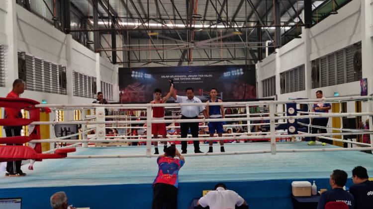 Wahyudi Sihotang Tembus Final Malaysian Golden Glove Championship 2026, Tantang Petinju Angkatan Tentara Malaysia