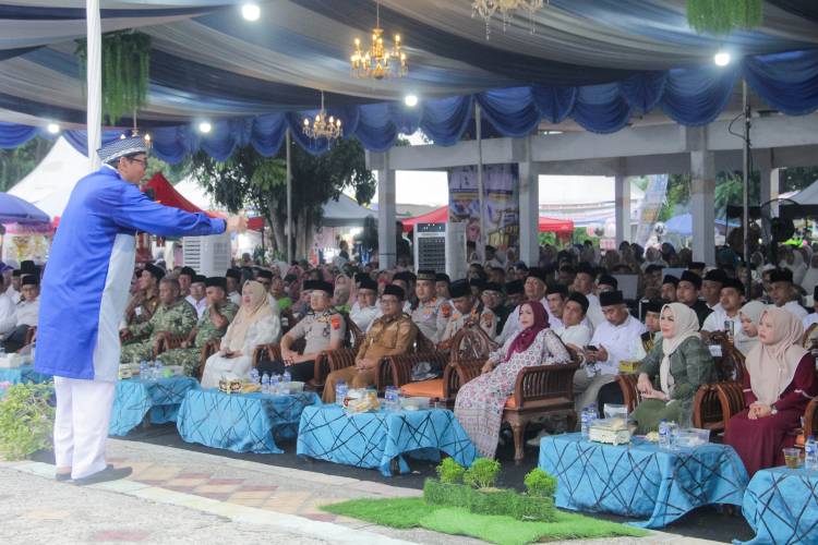 Semarak HUT ke-81, Pemkab Labuhanbatu Gelar Tabligh Akbar Bersama Ustaz Subki Al-Bughury