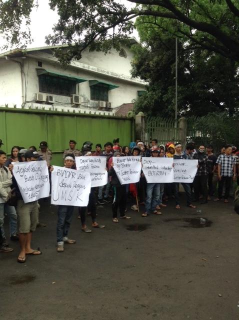 Hak Normatif Diabaikan, PT Sumber Perkasa Plastik Medan Berunjuk Rasa