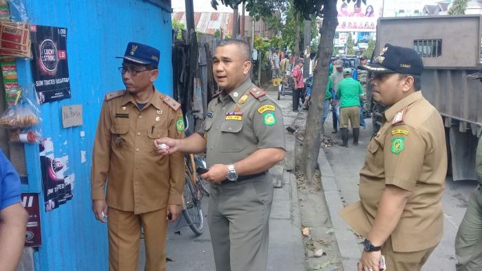 Satpol PP Kembali Angkut Barang Pedagang Membandal