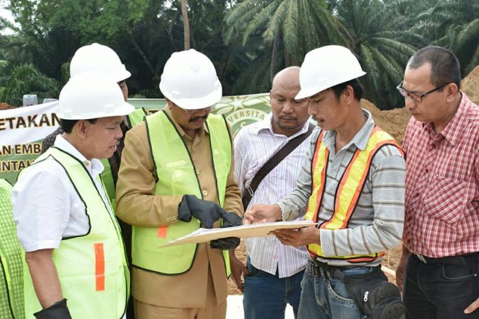 Tengku Erry Letakkan Batu Pertama Pembangunan Kampus II USU
