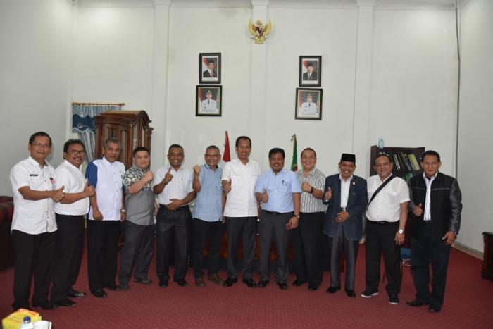 DPRDSU Kunker ke Humbang Hasundutan dan Ketemu Bupati Dosmar