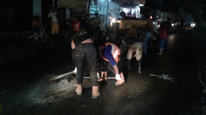Jalan Banting 4 dan Jalan Rawe Raya Diaspal