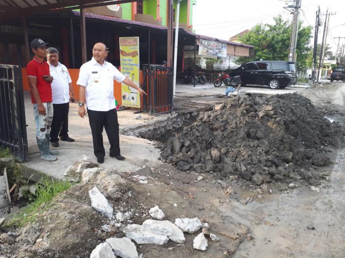 Wali Kota Tinjau Perbaikan Drainase Jalan Rajawali