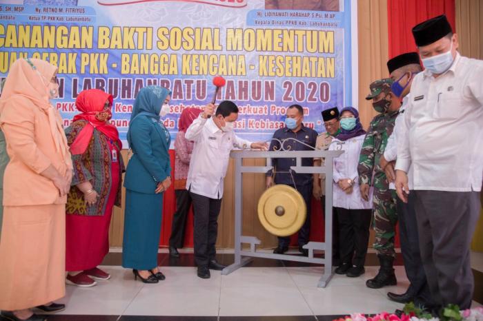 Ketua TP.PKK Labuhanbatu: "Dua Anak Lebih Baik"