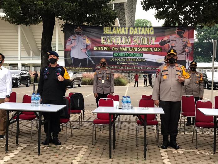 Kapolda Sumut Berikan Arahan Kepada Personil Brimob Polda Sumut Penugasan Polda Metro Jaya