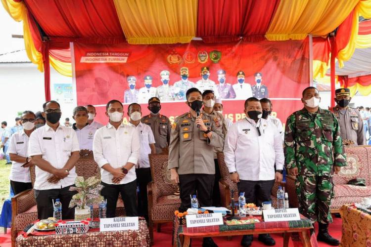 Bupati Bersama Forkopimda Tapsel Ikuti Rakor Bersama Gubsu