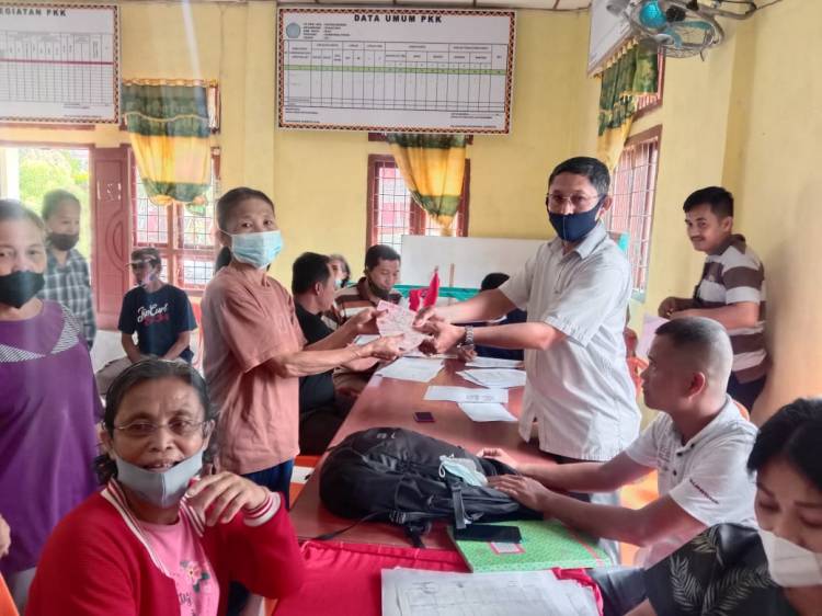Pemerintah Desa Saitagaramba Sukses Menyalurkan BLT -DD Kepada Warga