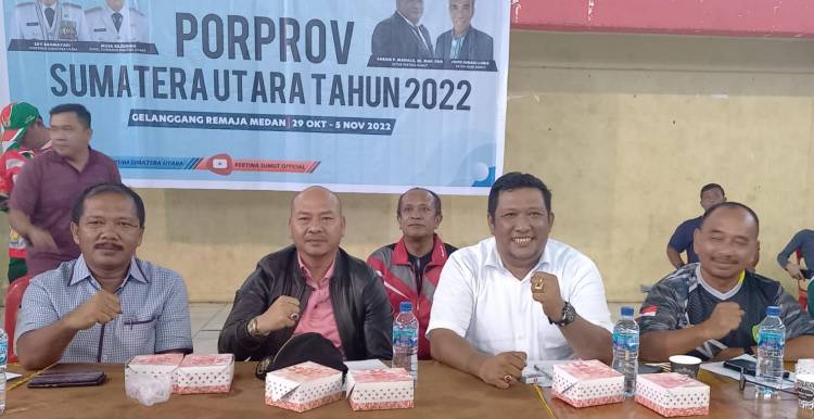 Saroha di Final, Bupati Nikson Nababan Saksikan Final Tinju Porprovsu