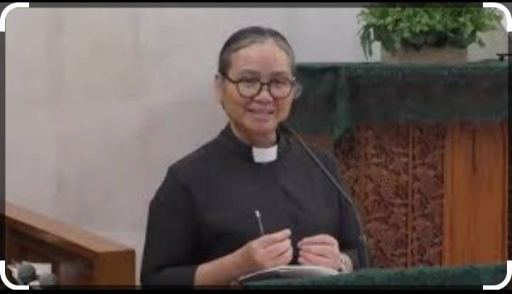 Pdt. Dr. Roida Situmorang: Takut Akan Tuhan, Dipercaya dan Benci Suap