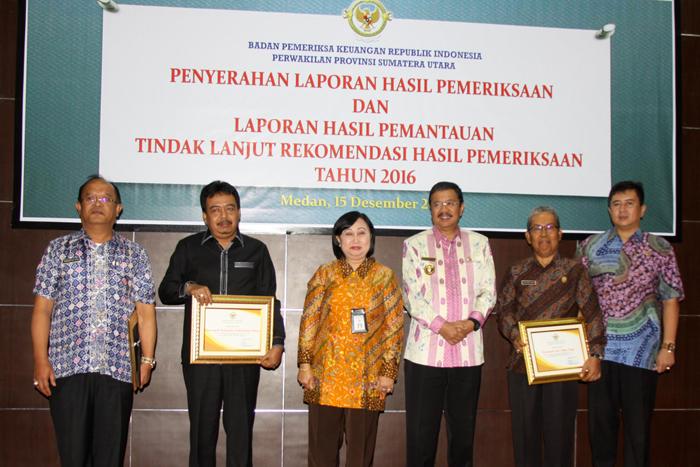 BPK Serahkan 13 Laporan Hasil Tindak Lanjut Pemeriksaan 2016