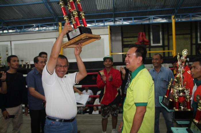 Pertina Medan Juara Umum Kejurda Tinju Elite Piala Walkot