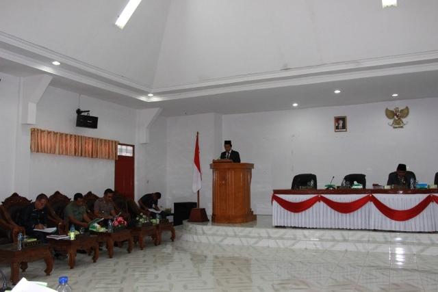 Bupati Humbahas Dosmar Banjarnahor sampaikan Nota Pengantar Rancangan APBD TA 2017 