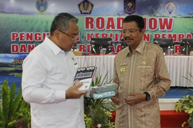 Menteri Eko Sebut Desa Harus Fokus Komoditi Tertentu
