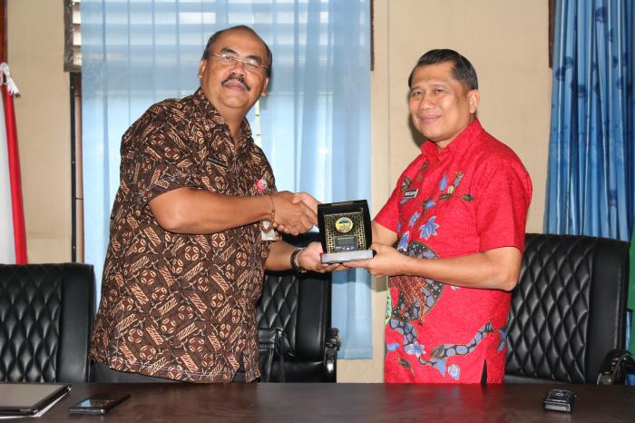 Kabupaten Banyumas Pelajari Pengelolaan PPID Kota Medan