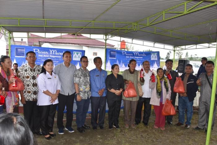 Kementerian Perdagangan Bekerja Sama Dengan Martin Manurung Center Gelar Pasar Murah di Humbahas