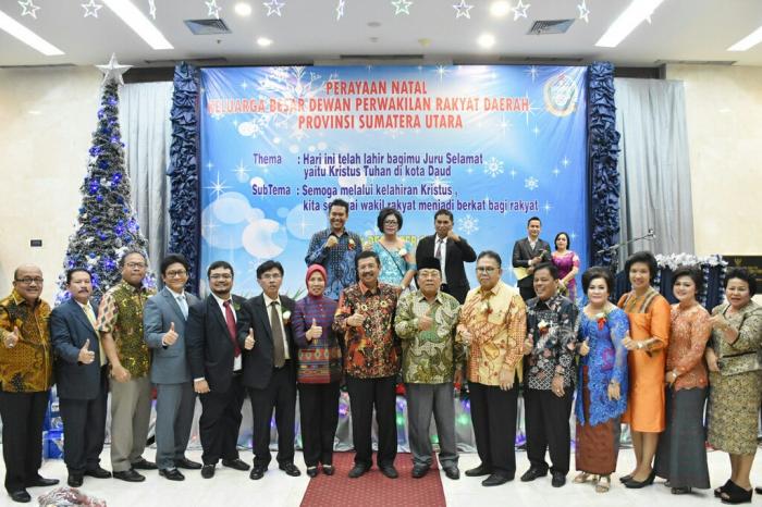 Natal DPRD Sumut Berlangsung Meriah