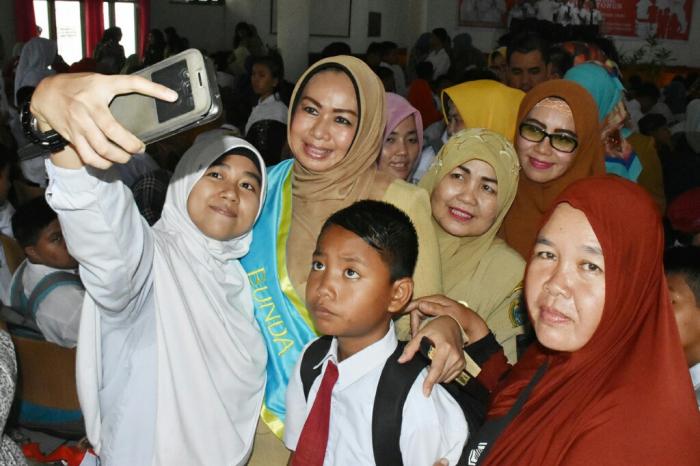 Evi Diana Sitorus Dinobatkan Jadi Bunda PKLK