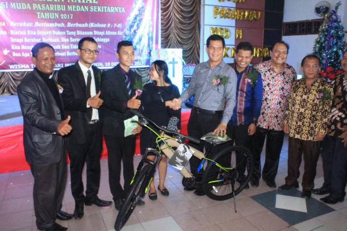 Natal Generasi Muda Pasaribu Medan Sukses