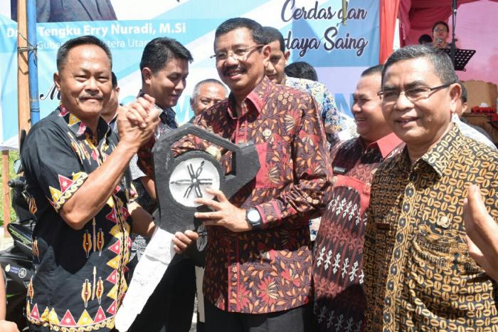 120 Sepeda Motor untuk Kepala Desa di Nias