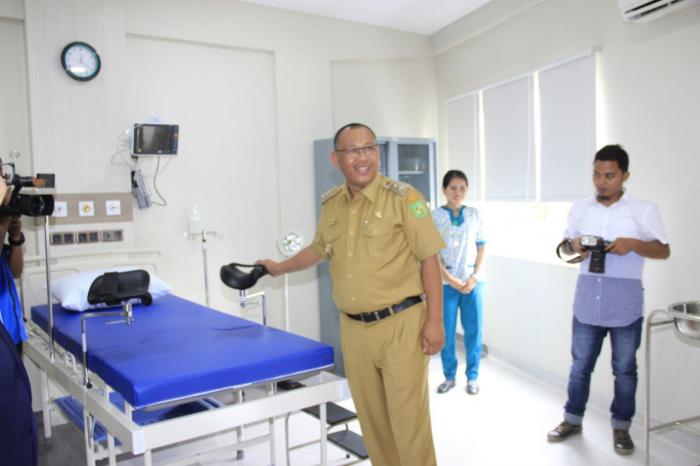 Akhyar Nasution Hadiri Peresmian RSU Mitra Medika Medan