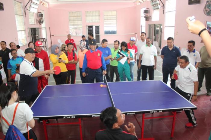 Senam Bersama Ratusan Masyarakat Lintas Agama