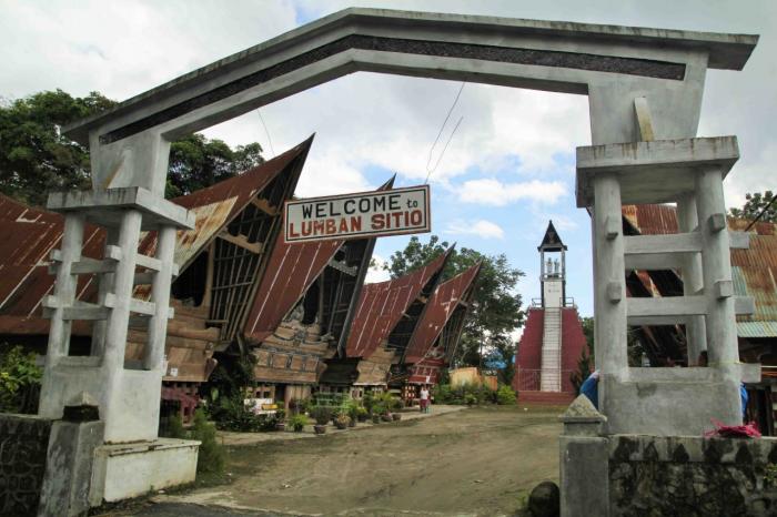 Bertempat di Simanindo, Pomparan Raja Sitio Se-Indonesia Gelar Syukuran, Tarombo dan Sombu Sihol