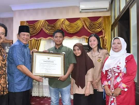 Raih Penghargaan Merak, Walikota Padangsidimpuan Terima Forum Anak