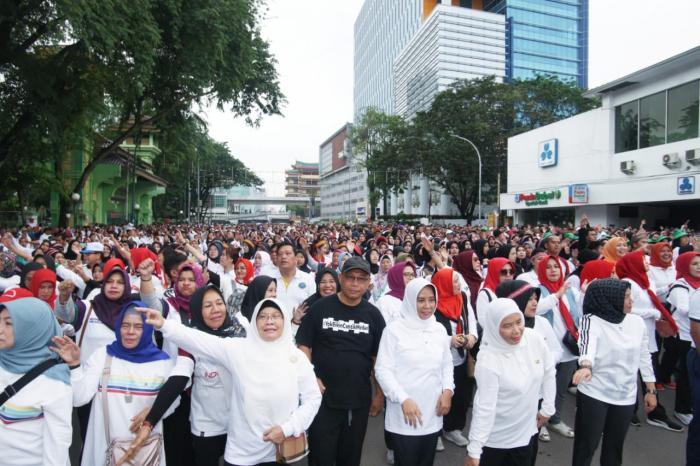 Senam Sajojo Sambut Hari Ibu : Tingkatkan Kualitas dan Peran Ibu Menuju Indonesia Maju