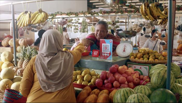 Solusi Praktis Pembayaran Nontunai di Pasar Buah Berastagi dengan LinkAja