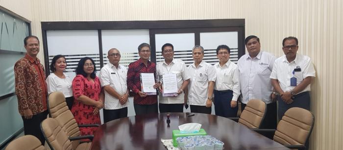 Bupati Nias Selatan dan Rektor UHN Medan Teken MoU