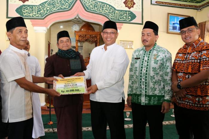 Sudah 35 Tahun Berdiri Baru Pertama Kali Masjid Ini Dikunjungi Kepala Daerah