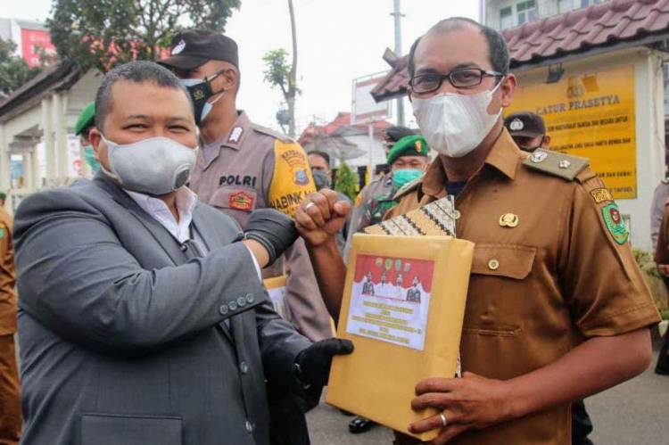 Bupati Apresiasi Capaian Vaksinasi 3 Kecamatan Capai 70 Persen Dan Desa 100 Persen
