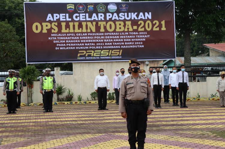 Jelang Nataru, Polres Humbang Hasundutan Apel Gelar Pasukan OPS Lilin Toba - 2021