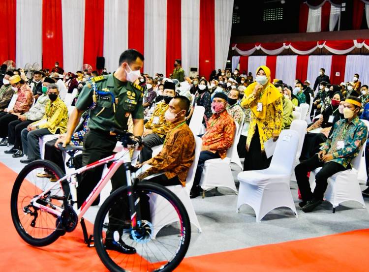 Saat Sepeda Presiden Kembali Dibagikan