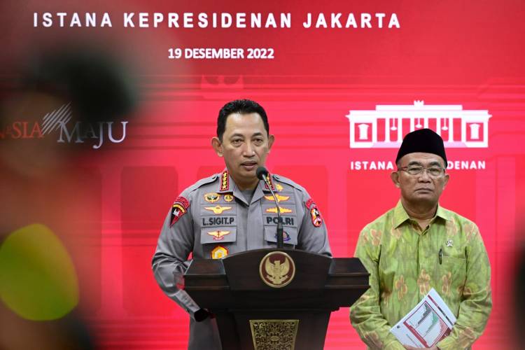 Pemerintah Siapkan Strategi Pastikan Rangkaian Nataru Aman dan Lancar