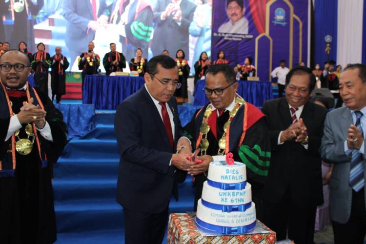 Universitas HKBP Nommensen Pematangsiantar Raih Sukses Gemilang pada Dies Natalis ke-6 dan Wisuda Spektakuler