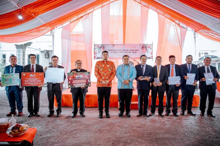 Bobby Nasution Jadikan Safari Natal Wadah Dekatkan Pemko Medan dengan Masyarakat